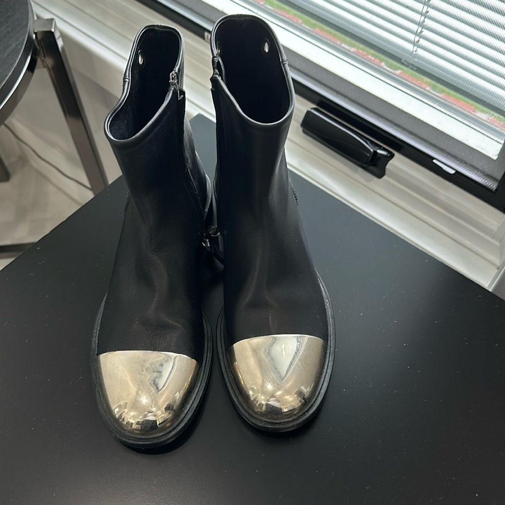 Proenza brand new boots size 36